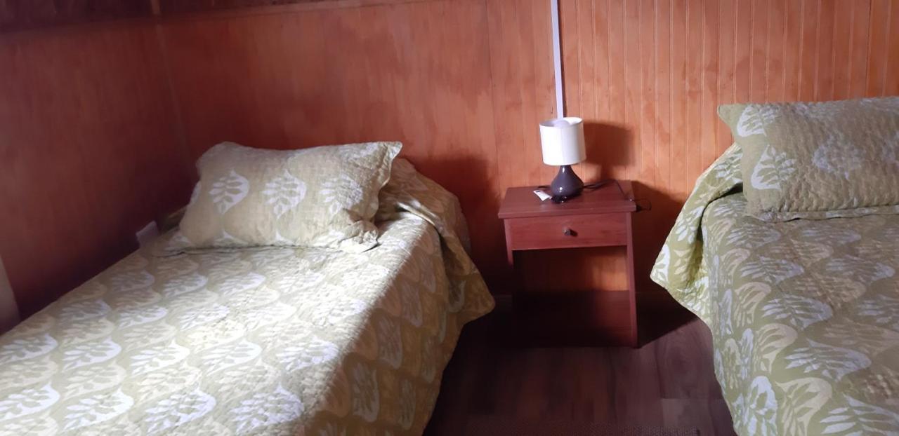 Cabanas Robinson Puerto Puyuguapi Bagian luar foto